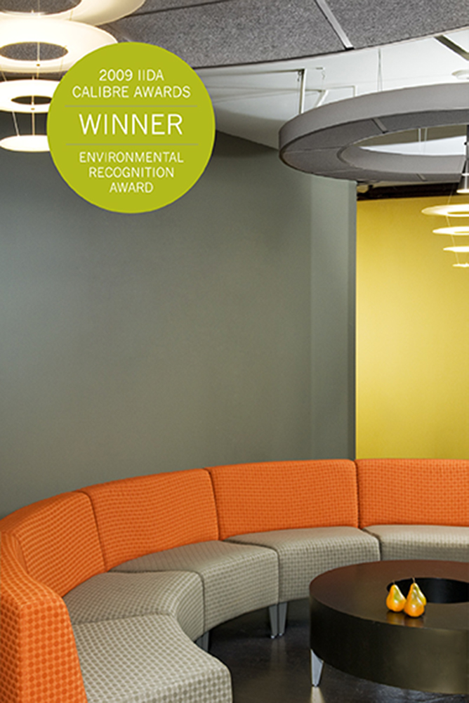 Waiting area of earthlink