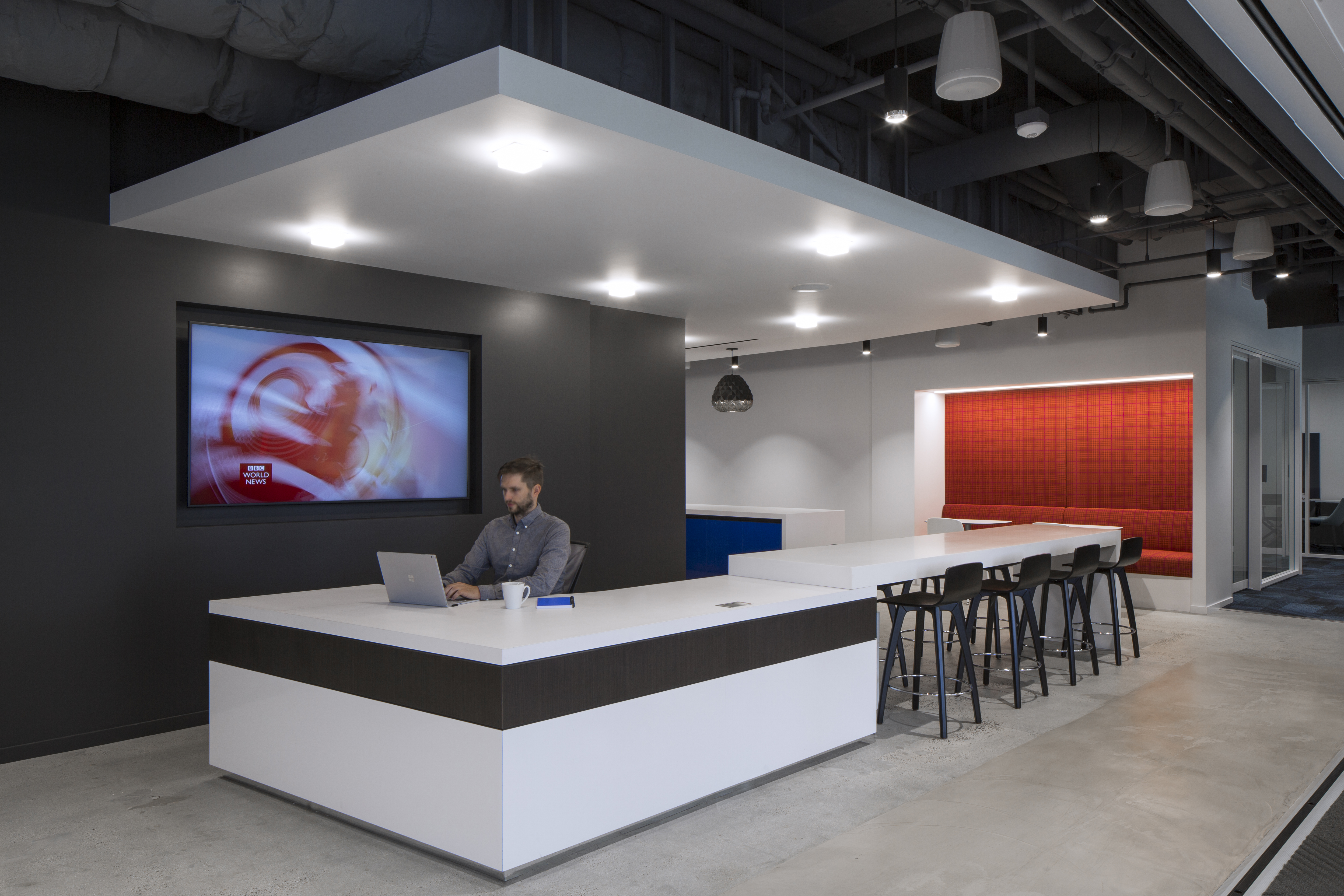 FTI Consulting Front Desk