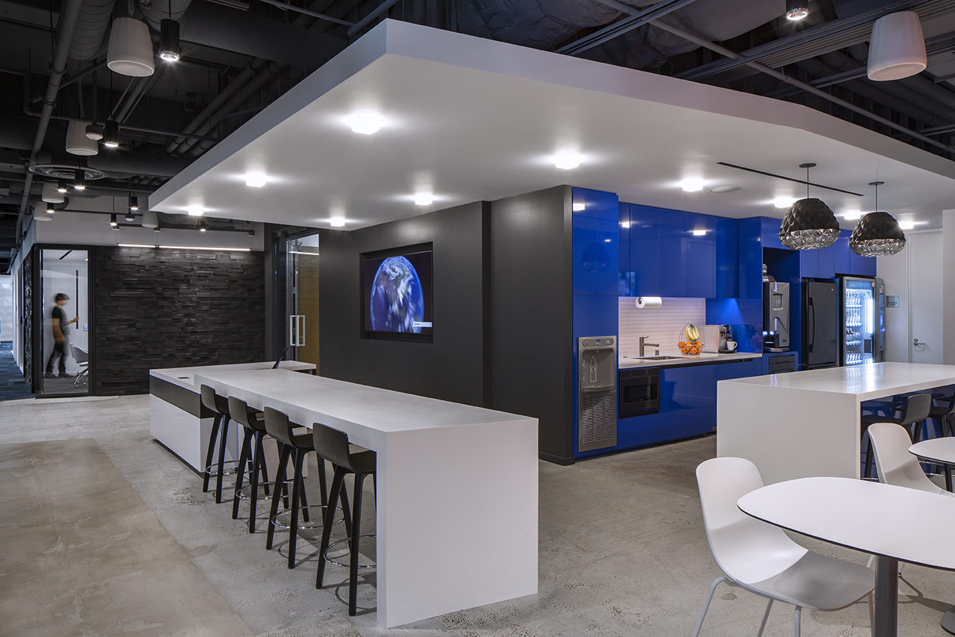 FTI Consultings open concept office